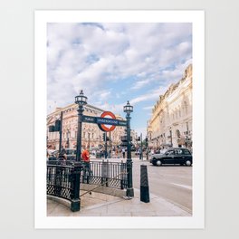 London's Piccadilly Circus Art Print