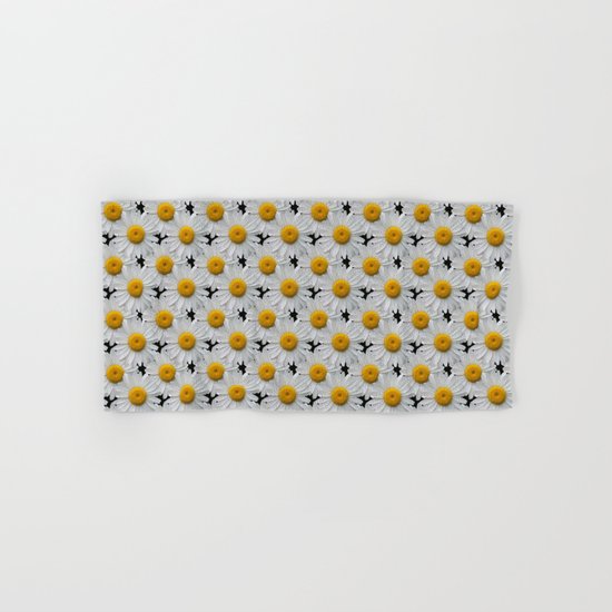 DAISY CHAINS Hand & Bath Towel