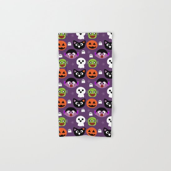 Halloween friends Hand & Bath Towel