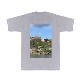 Koblenz mit Festung Ehrenbreitstein T Shirt | Flusskreuzfahrt, Digital, Photo, Photograph, Rhein, Rheintal, Koblenz, Scenic, Ehrenbreitstein, Color 