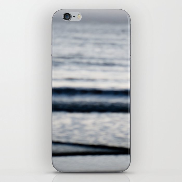 Wave #6 iPhone Skin