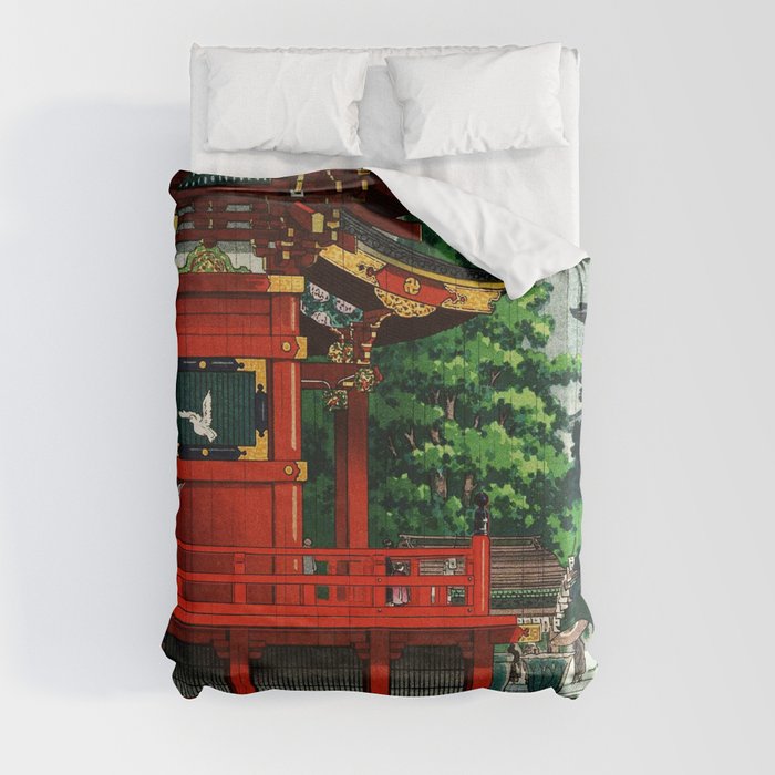 In the rain-Asakusa Sensouji temple Duvet Cover