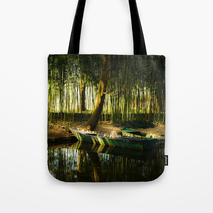 Monet's Lilly Pond Tote Bag