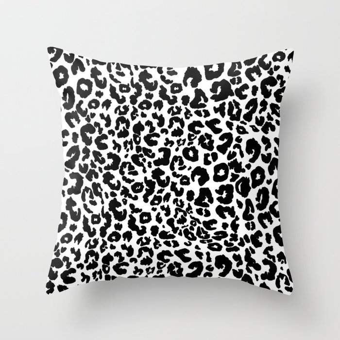Leopard_white Throw Pillow