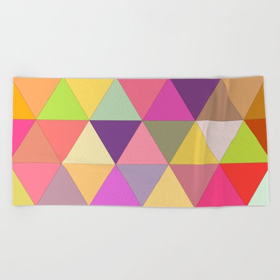 Happy geometry Beach Towel