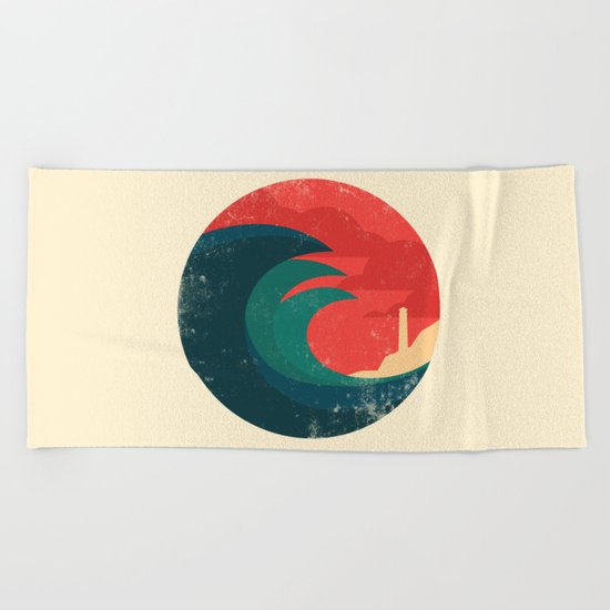 The wild ocean Beach Towel