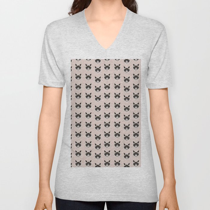Angry cat V Neck T Shirt