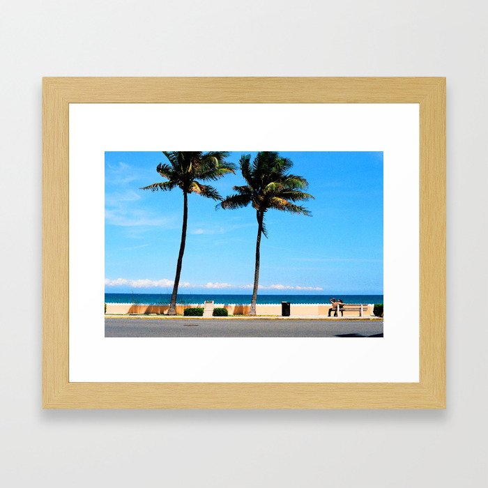 palm beach couple Framed Art Print