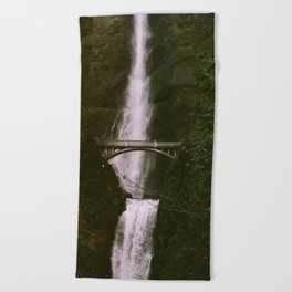 Multnomah Falls, Oregon Beach Towel