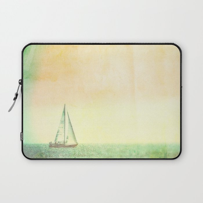 Smell the Sea and Feel the Sky Laptop Sleeve