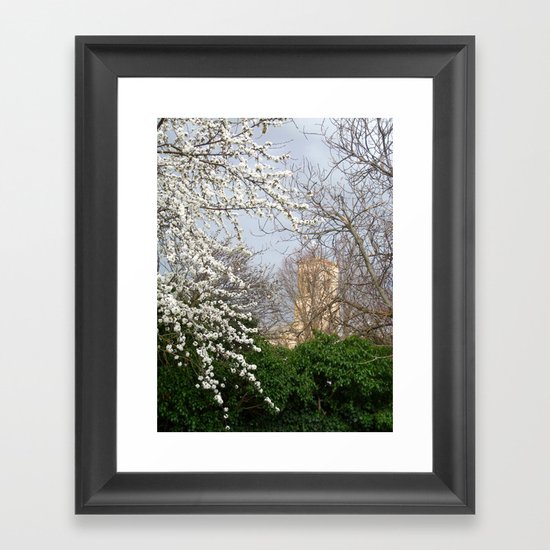 La higuera, el cerezo, la hiedra. Framed Art Print