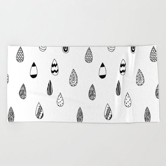 Raindrops of fun Beach Towel