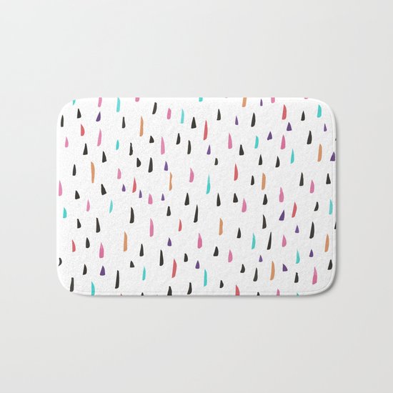 spiky tips Bath Mat
