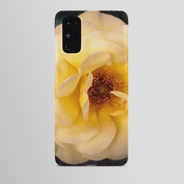 Pastel yelow rose blossom Android Case