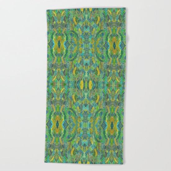 Green leaves Beach Towel