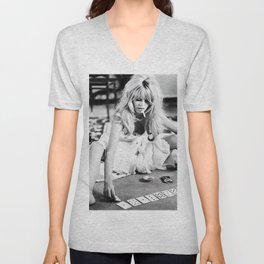Brigitte Bardot Playing Cards, Black and White Photograph V Neck T Shirt | Blackandwhite, Retro, Glamorouswoman, Cardplayer, Fashionicon, Gameofcards, Frenchicon, Bardot, Playingsolitaire, Vintage 