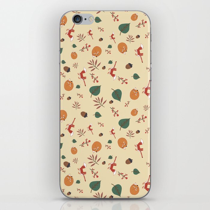 Fox pattern iPhone Skin