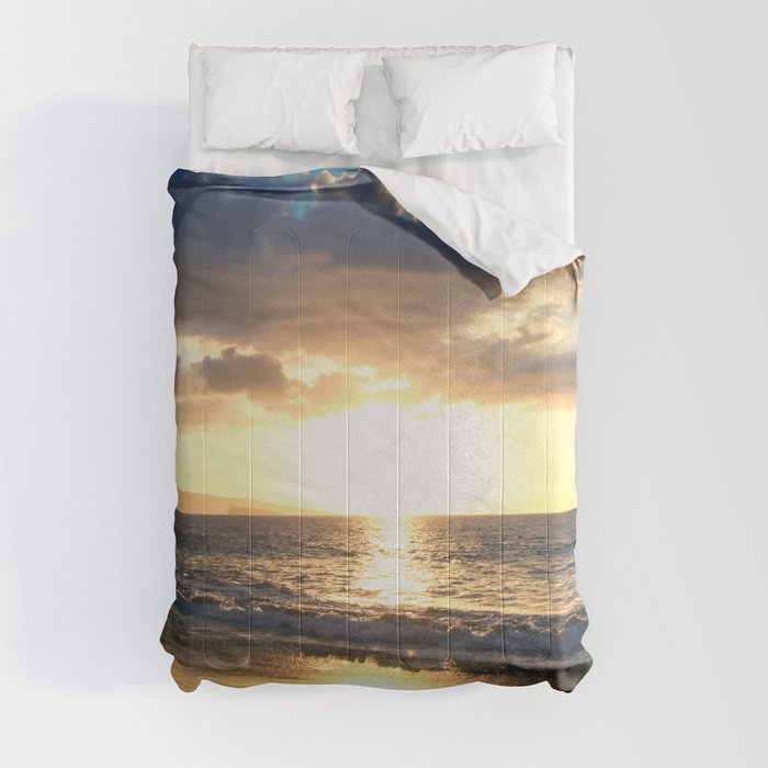 Poolenalena Beach Sunset Makena Maui Hawaii Comforter