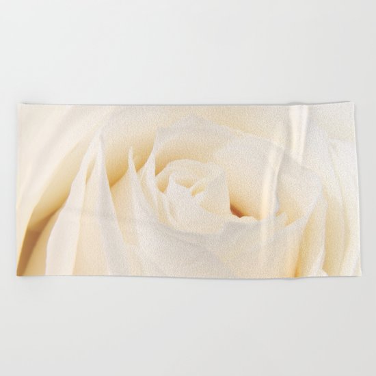 White Winterrose - Rose- Roses Beach Towel