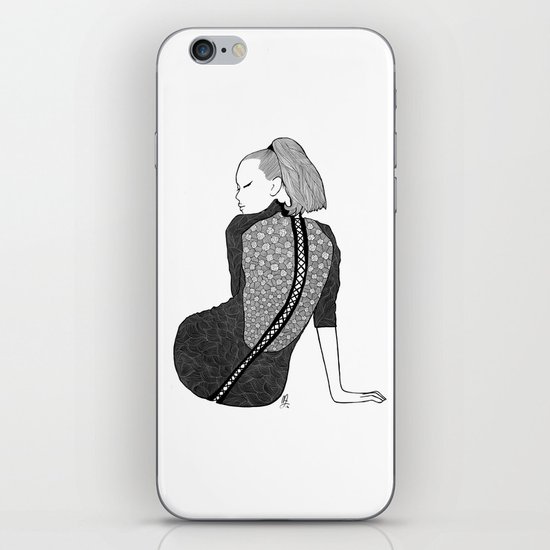 LA FEMME 13 iPhone & iPod Skin