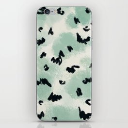 Green watercolor pattern iPhone Skin