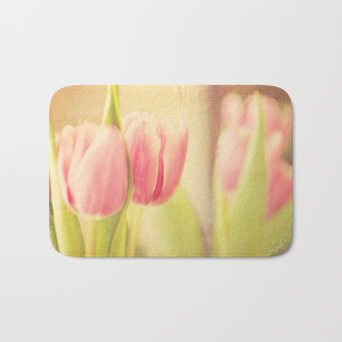 Vintage Tulips Bath Mat