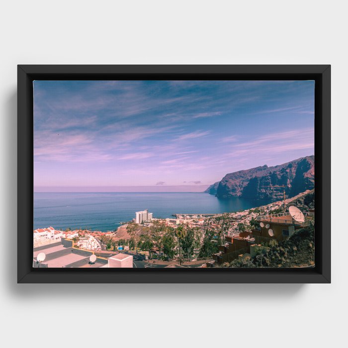 Los Gigantes Framed Canvas