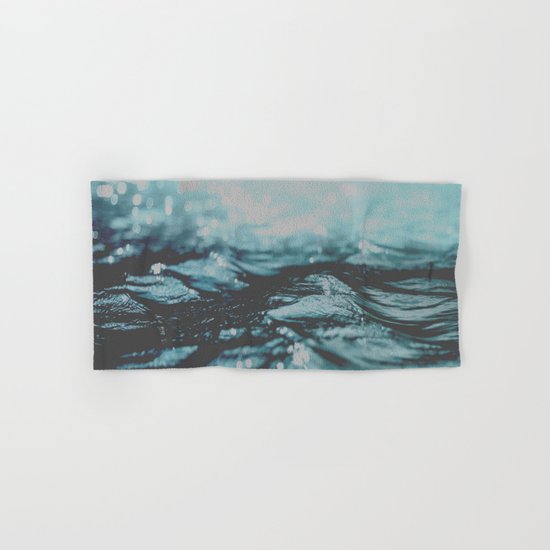 The Wave Hand & Bath Towel