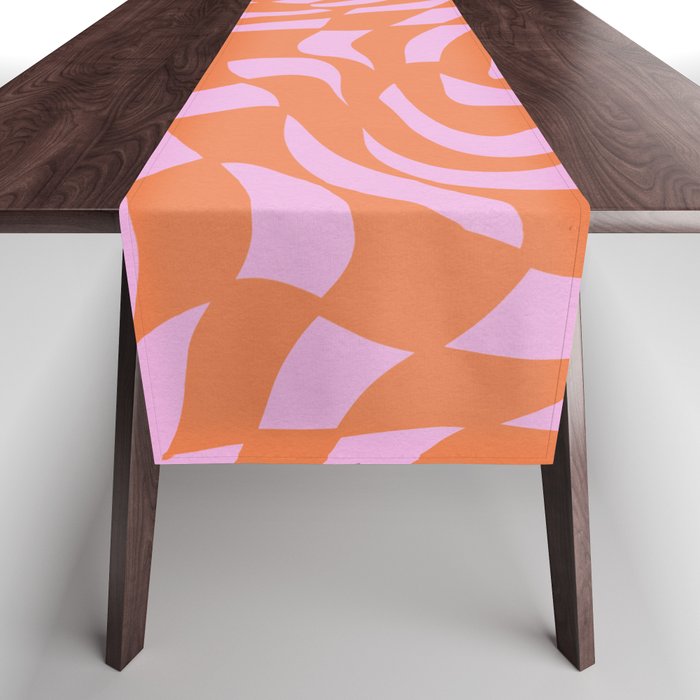 Distorted groovy checks pattern - orange pink jelly Table Runner