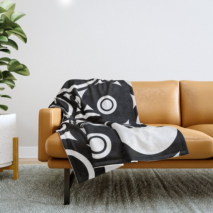 Retro Black White Circles Pop Art Throw Blanket