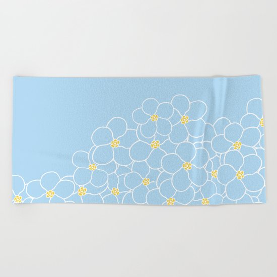 Forget Me Knot Blue Boarder Beach Towel