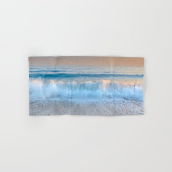 "Looking at the waves II" Sea dreams Hand & Bath Towel
