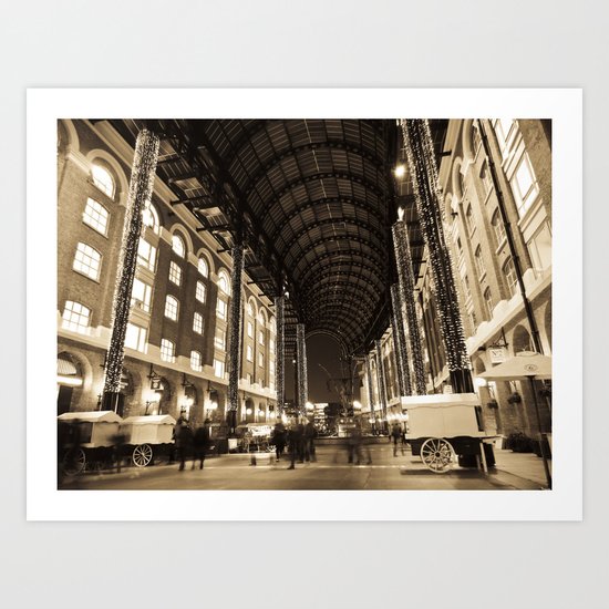 Hay's Galleria London Art Print