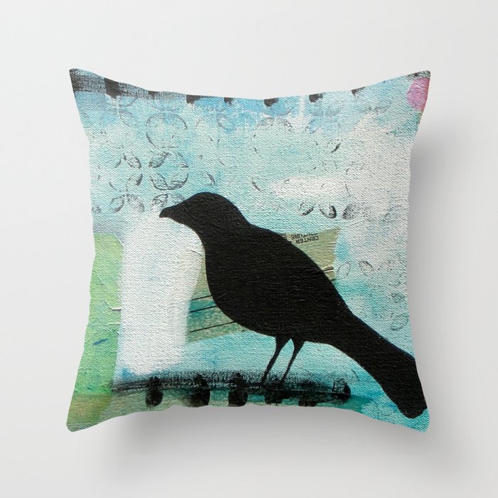 Blackbird singing Throw Pillow