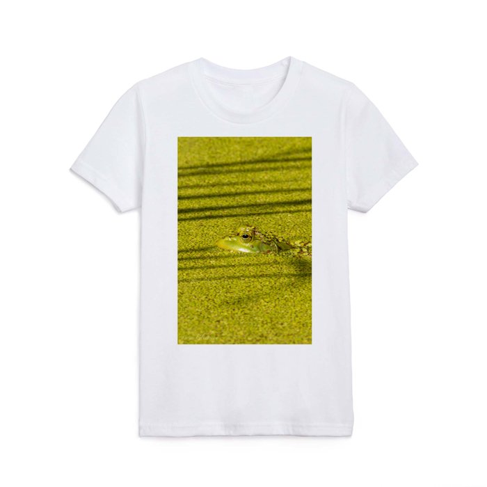 Frog in the Duckweed Kids T Shirt