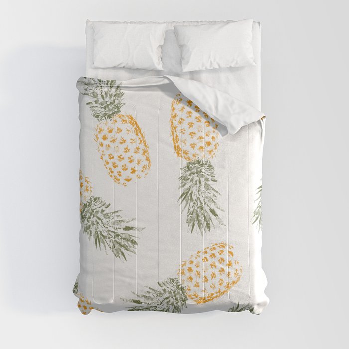 Pineapple Comforter