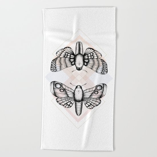 Polillas Beach Towel