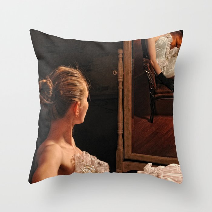 Victoria and the mirror Throw Pillow