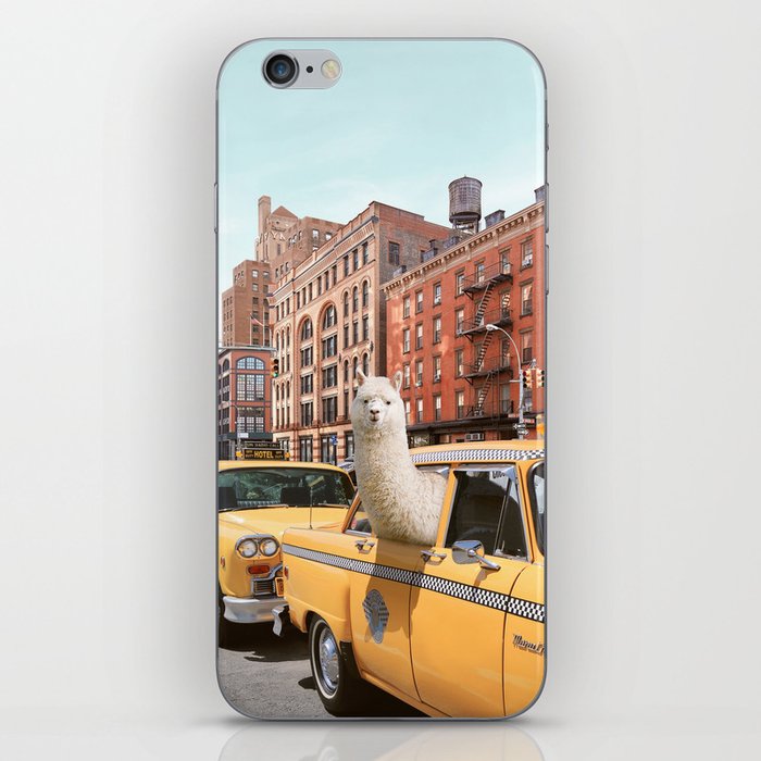 Alpaca in New York iPhone Skin