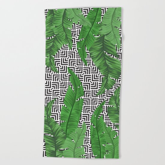 Tropical leaf pattern Beach Towel