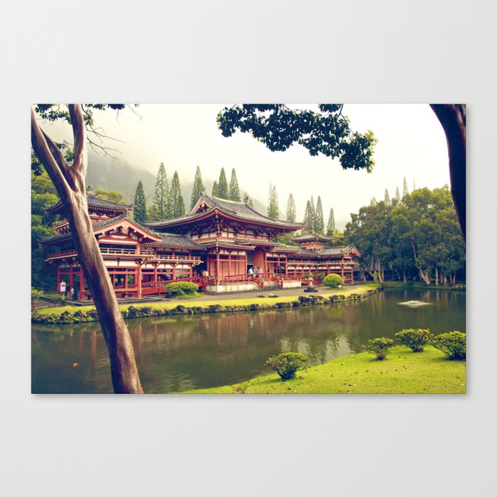 Byodo-In Temple/ Hawaii Canvas Print