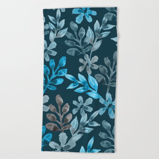 Leaf pattern III Beach Towel
