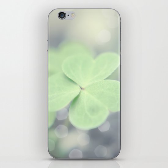 Clover iPhone & iPod Skin