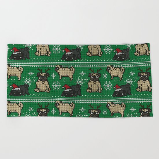 CHRISTMAS PUG Beach Towel