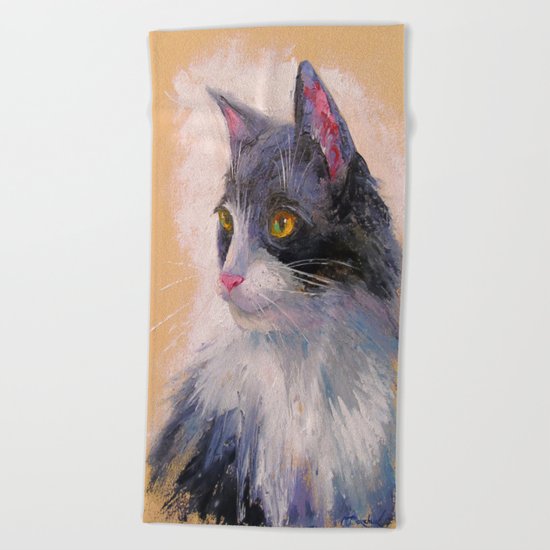 A lovely cat Beach Towel