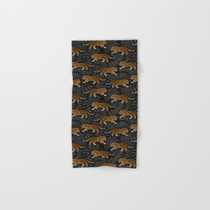 Tiger print store bath towels