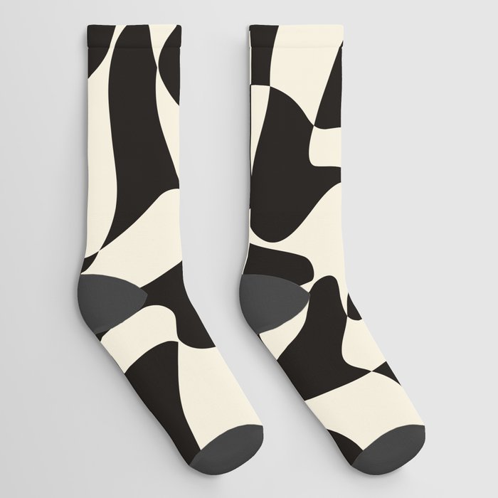  Black&White Warped Wavy Check Socks