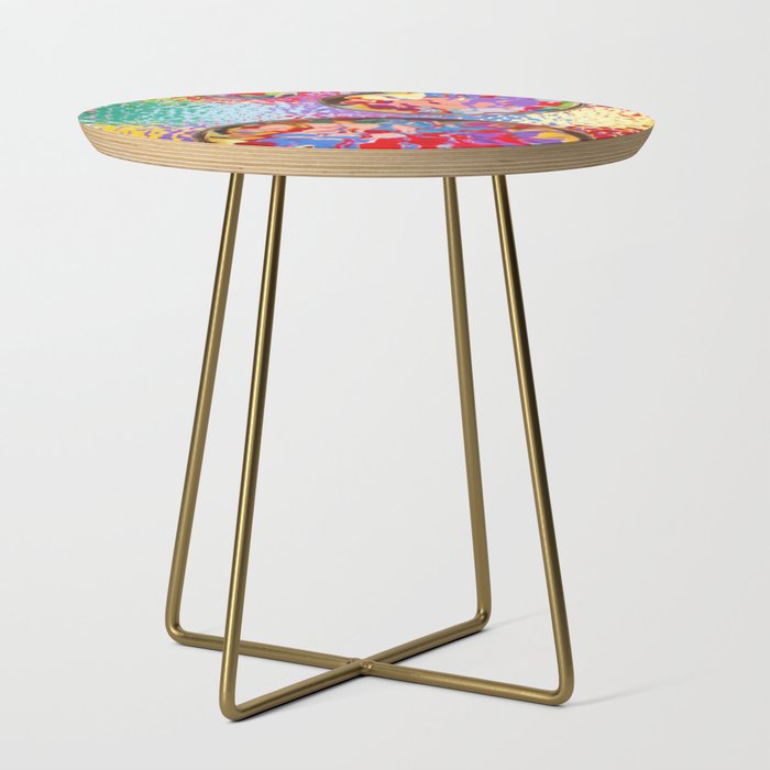 Oh , you are light. Side Table