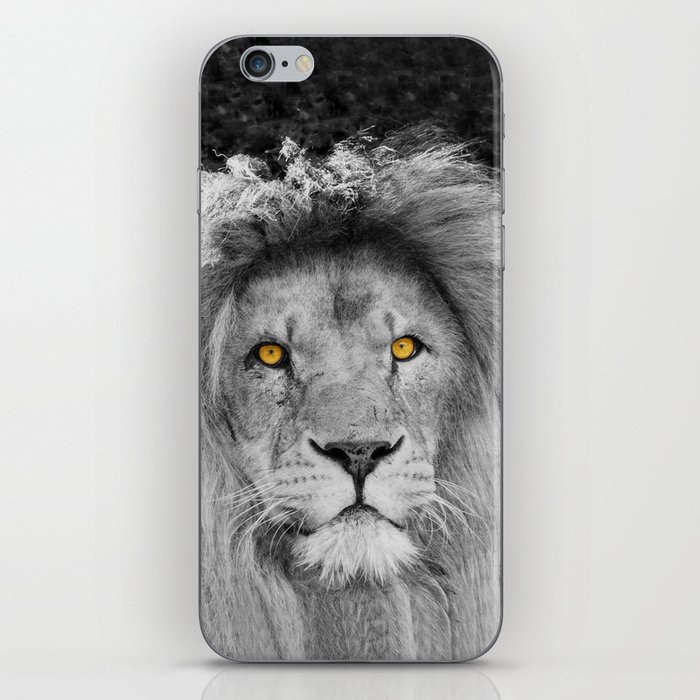 LION BEAUTY iPhone Skin