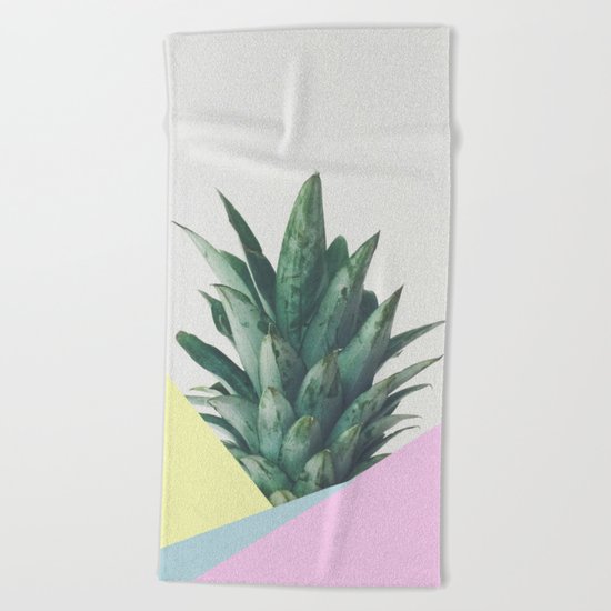 Pineapple Dip V Beach Towel
